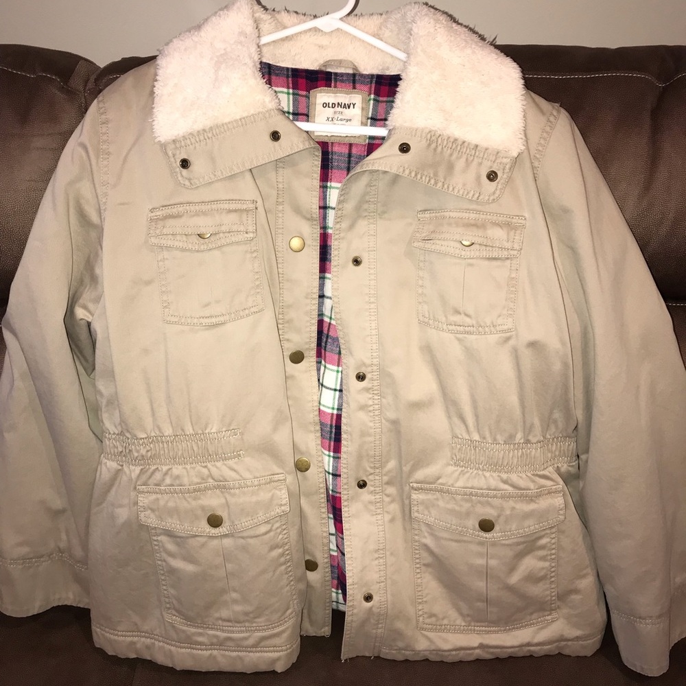 Women’s Fall/Winter Coat